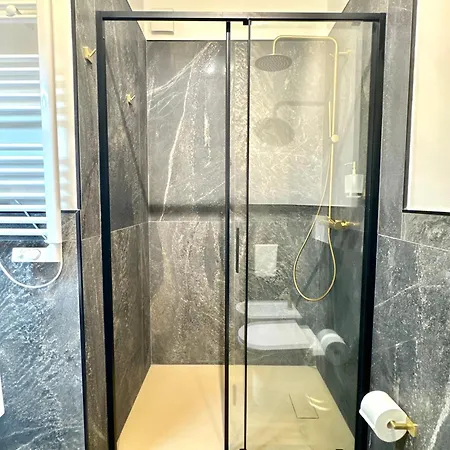 Saint Peter - Luxury With 24h Guarded Parking * Rom