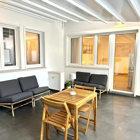 Saint Peter - Luxury With 24h Guarded Parking Rom