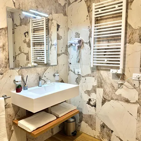 Saint Peter - Luxury With 24h Guarded Parking