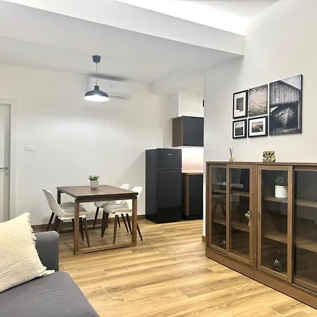 Saint Peter - Luxury With 24h Guarded Parking Lejlighed Rom