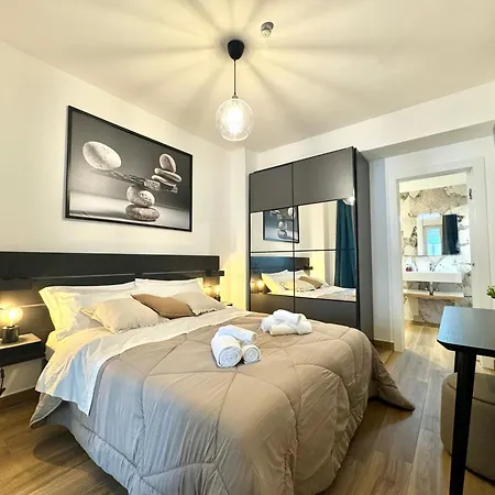 Saint Peter - Luxury With 24h Guarded Parking *