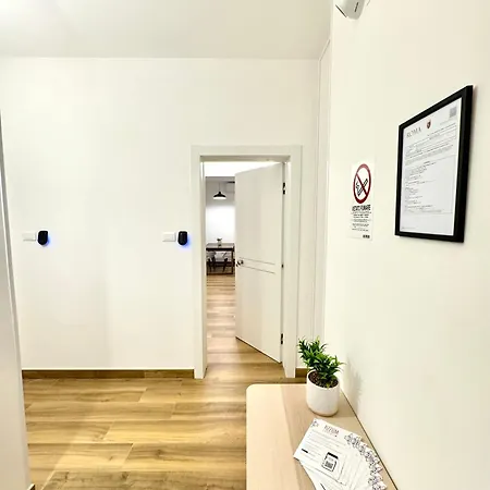 Saint Peter - Luxury With 24h Guarded Parking * Rom